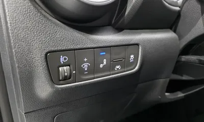 Hyundai Kona 2020, 14830 км, за 11971.8 USD - фото 12