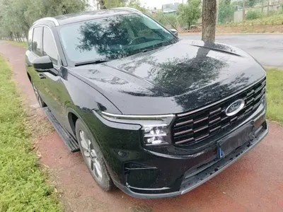 Ford Edge 2025, 27200 км, за 23881.23 USD