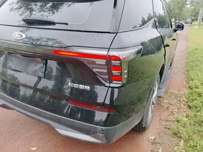Ford Edge 2025, 27200 км, за 23913.69 USD - фото 8