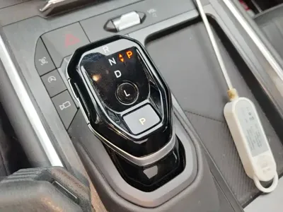 Ford Edge 2025, 27200 км, за 23913.69 USD - фото 14