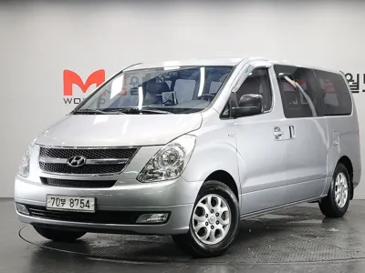 Hyundai Starex · 2011 год