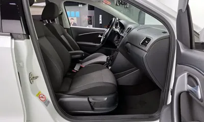 Volkswagen Polo 2015, 38462 км, за 7090.82 USD - фото 12