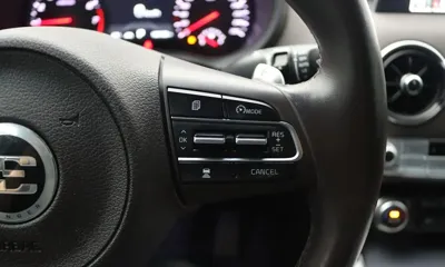 Kia Stinger 2019, 105130 км, за 11189.18 USD - фото 6