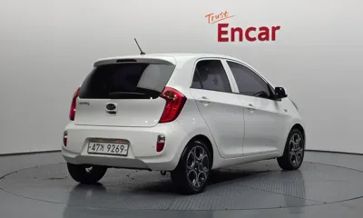 Kia Morning 2014, 48536 км, за 3085.2 USD