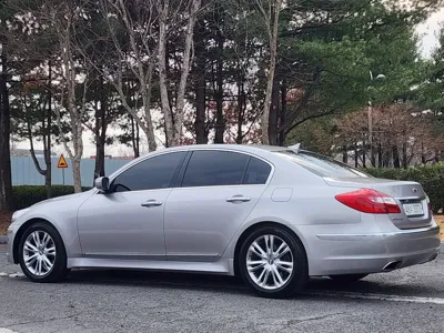 Hyundai Genesis 2012, 136000 км, за 3120.33 USD - фото 9