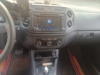 Volkswagen Tiguan 2015, 111400 км, за 5929 USD - фото 14