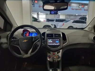 ChevroletGMDaewoo Aveo 2015, 145000 км, за 2297.49 USD