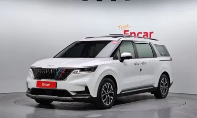 Kia Canival · 2023 год