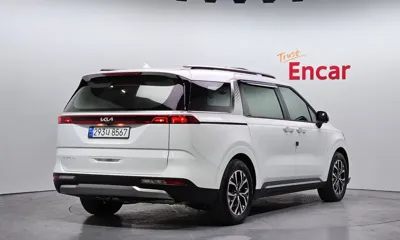 Kia Canival 2023, 43050 км, за 22134.12 USD