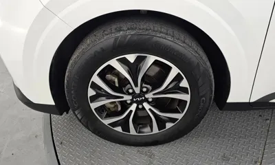 Kia Canival 2023, 43050 км, за 22134.12 USD