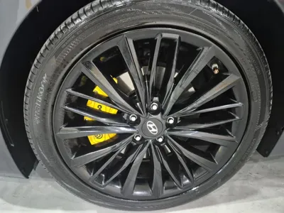 Hyundai Grandeur 2017, 163897 км, за 7687.3 USD - фото 17