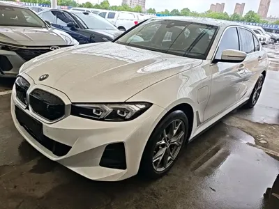 BMW i3 · 2024 год