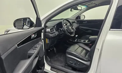 Kia Sorento 2020, 70421 км, за 12119.2 USD - фото 10