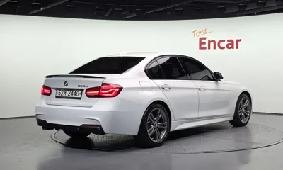 BMW 3-Series 2018, 133230 км, за 11636.22 USD