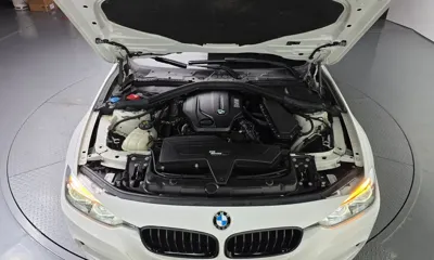 BMW 3-Series 2018, 133230 км, за 11636.22 USD - фото 6