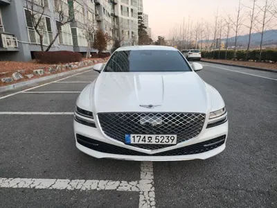 Genesis G80 2024, 30000 км, за 13082.26 USD - фото 7