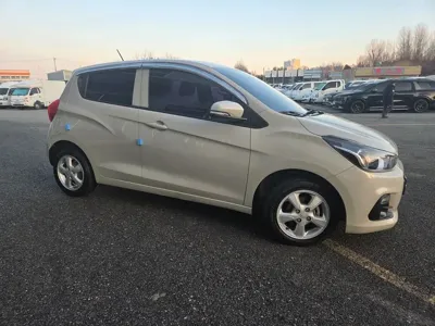 ChevroletGMDaewoo Spark 2017, 91000 км, за 3296.99 USD