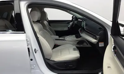 Hyundai Grandeur 2022, 86216 км, за 16279.38 USD - фото 26