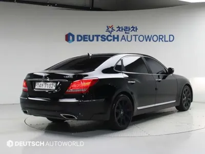Hyundai Equus 2012, 190862 км, за 2605.86 USD
