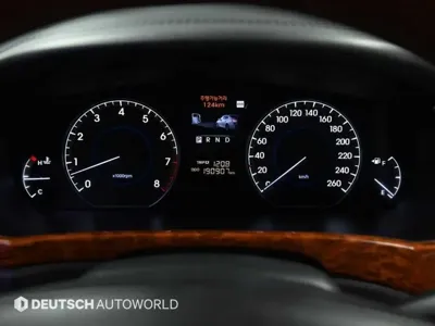 Hyundai Equus 2012, 190862 км, за 2605.86 USD - фото 8