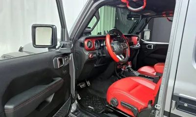 Jeep Wrangler 2019, 79679 км, за 31003.67 USD - фото 11