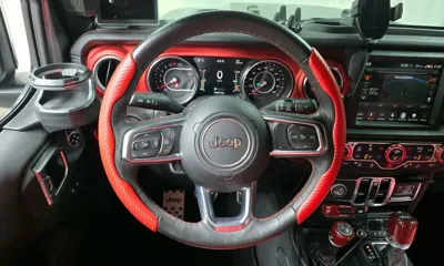 Jeep Wrangler 2019, 79679 км, за 31003.67 USD - фото 13