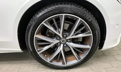 Volvo S90 2019, 126723 км, за 12950.11 USD