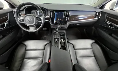 Volvo S90 2019, 126723 км, за 12865.96 USD - фото 7