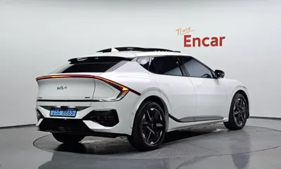 Kia EV6 2025, 20658 км, за 31002.14 USD