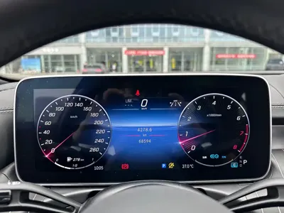 Mercedes-Benz C-Class 2022, 68000 км, за 23397.99 USD - фото 12