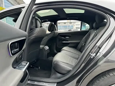 Mercedes-Benz C-Class 2022, 68000 км, за 23397.99 USD - фото 30