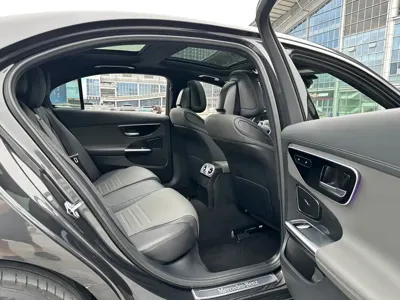 Mercedes-Benz C-Class 2022, 68000 км, за 23397.99 USD - фото 33