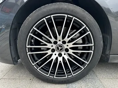 Mercedes-Benz C-Class 2022, 68000 км, за 23397.99 USD - фото 36