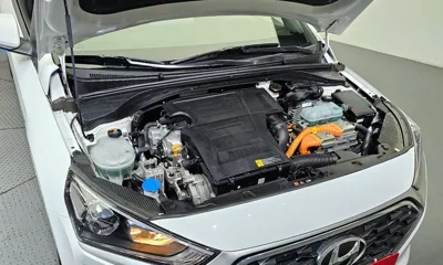 Hyundai Ioniq 2020, 29877 км, за 11816.86 USD - фото 6