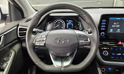 Hyundai Ioniq 2020, 29877 км, за 11816.86 USD - фото 13