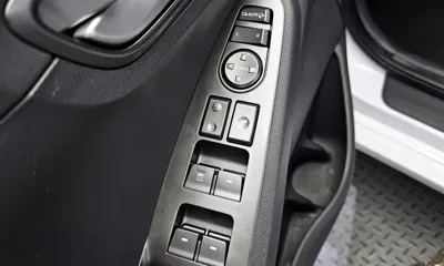 Hyundai Ioniq 2020, 29877 км, за 11816.86 USD - фото 14