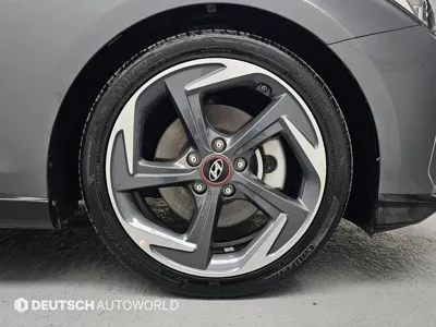 Hyundai Veloster 2019, 96978 км, за 6180.07 USD