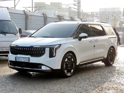 Kia Canival 2025, 28300 км, за 27627.89 USD