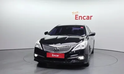Hyundai Grandeur 2015, 217667 км, за 3237.53 USD