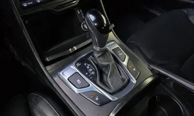 Hyundai Grandeur 2015, 217667 км, за 3237.53 USD - фото 9