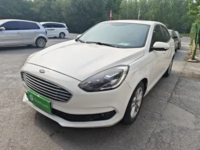 Ford Escort 2020, 67000 км, за 4935.4 USD