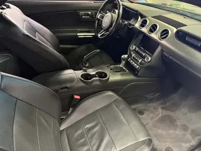 Ford Mustang 2019, 50000 км, за 16185.68 USD