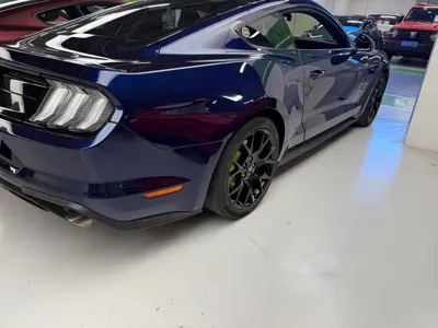 Ford Mustang 2019, 50000 км, за 16185.68 USD - фото 9