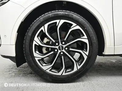 Lincoln Nautilus 2024, 18600 км, за 33412.1 USD