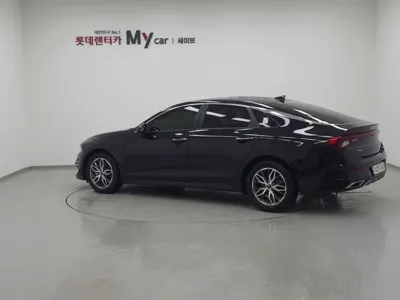 Kia K5 2022, 61642 км, за 11576.55 USD