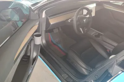 Tesla Model 3 2022, 67100 км, за 24734 USD - фото 18