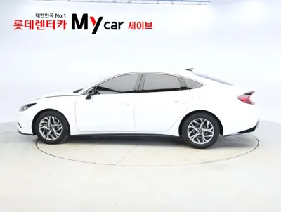 Hyundai Sonata 2023, 115572 км, за 8367.52 USD