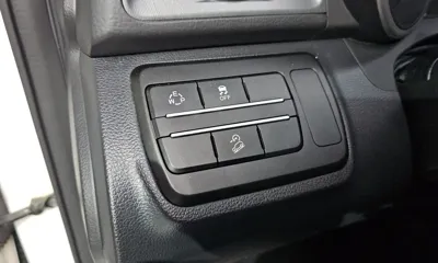 KG_Mobility_Ssangyong TIBOLI 2019, 131264 км, за 5139.22 USD - фото 27