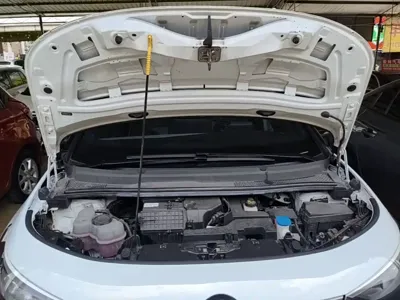 Volkswagen ID.3 2023, 41200 км, за 10873.83 USD - фото 20