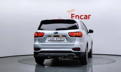 Kia Sorento 2019, 69178 км, за 11093.61 USD